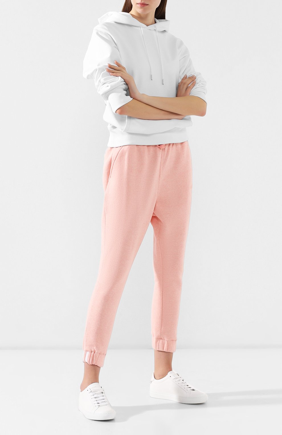 Хлопковые джоггеры ADIDAS ORIGINALS розового цвета по цене 3895 руб., арт. DU2349, фото 2 Хлопковые джоггеры ADIDAS ORIGINALS, арт. DU2349, фото 2