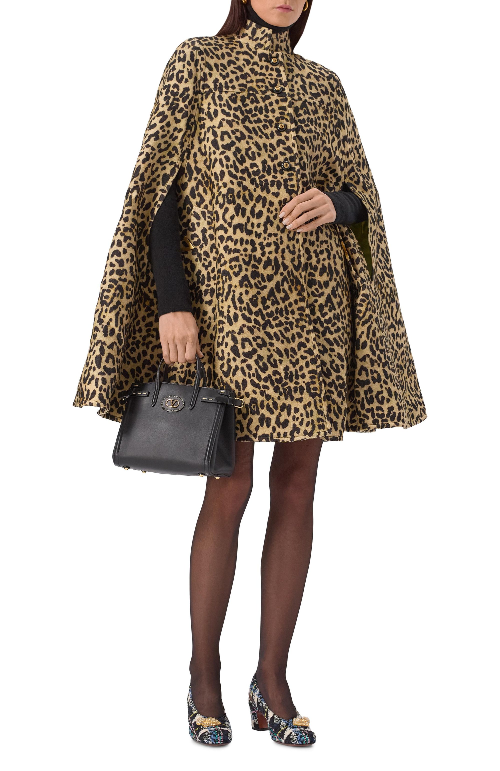 Сумка antibes small VALENTINO черного цвета по цене 269500 руб., арт. 6W2B0R20/CVC, фото 7 Сумка antibes small VALENTINO, арт. 6W2B0R20/CVC, фото 7