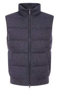 Темно-серый