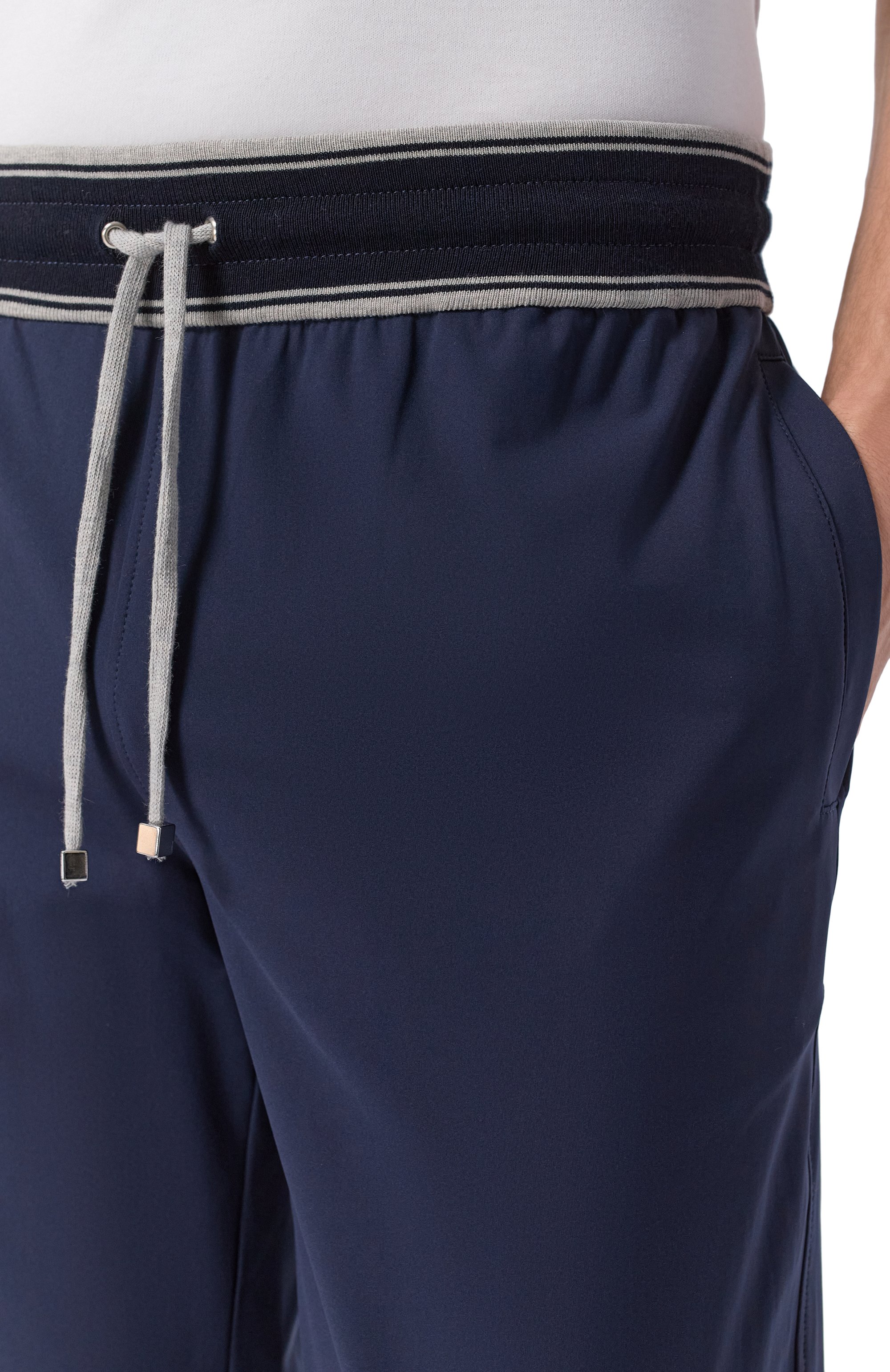 Брюки ANDREA CAMPAGNA темно-синего цвета по цене 99000 руб., арт. SU26JNT550-30/JNT262, фото 5 Брюки ANDREA CAMPAGNA, арт. SU26JNT550-30/JNT262, фото 5