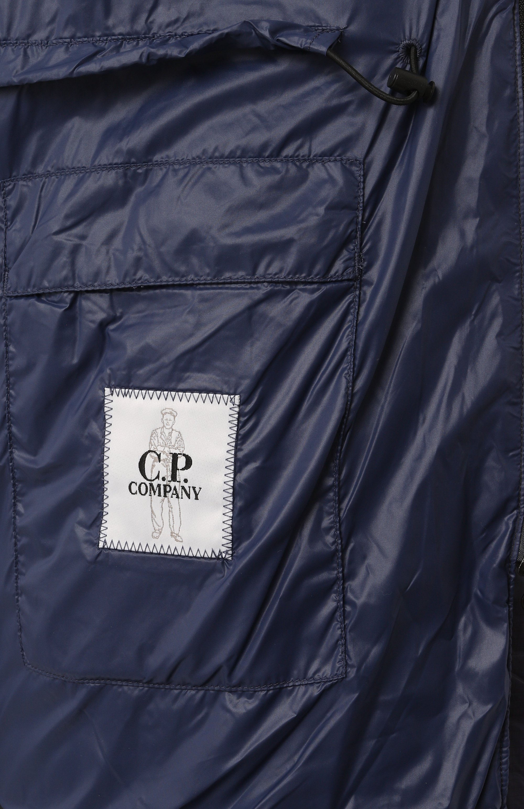 Пуховик C.P. COMPANY темно-синего цвета по цене 78250 руб., арт. 17CM0W206A006099A, фото 6 Пуховик C.P. COMPANY, арт. 17CM0W206A006099A, фото 6