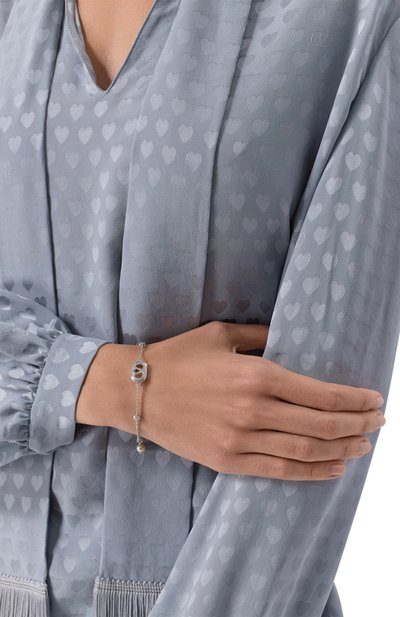 Браслет VALENTINO серебряного цвета по цене 64650 руб., арт. 7W2J0AG0/WKD, фото 2 Браслет VALENTINO, арт. 7W2J0AG0/WKD, фото 2