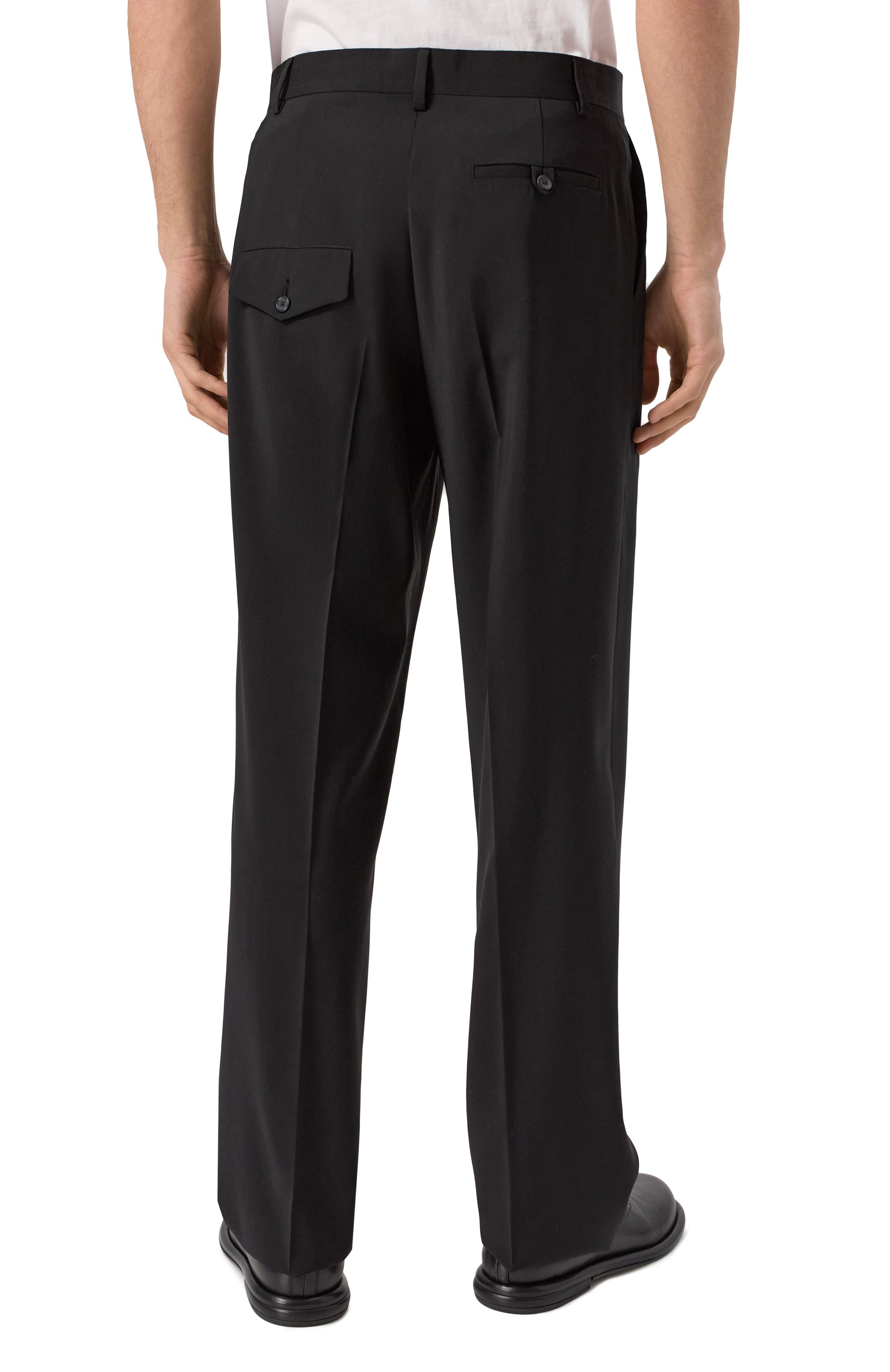 Шерстяные брюки MOSCHINO черного цвета по цене 69950 руб., арт. A0305/0217, фото 4 Шерстяные брюки MOSCHINO, арт. A0305/0217, фото 4