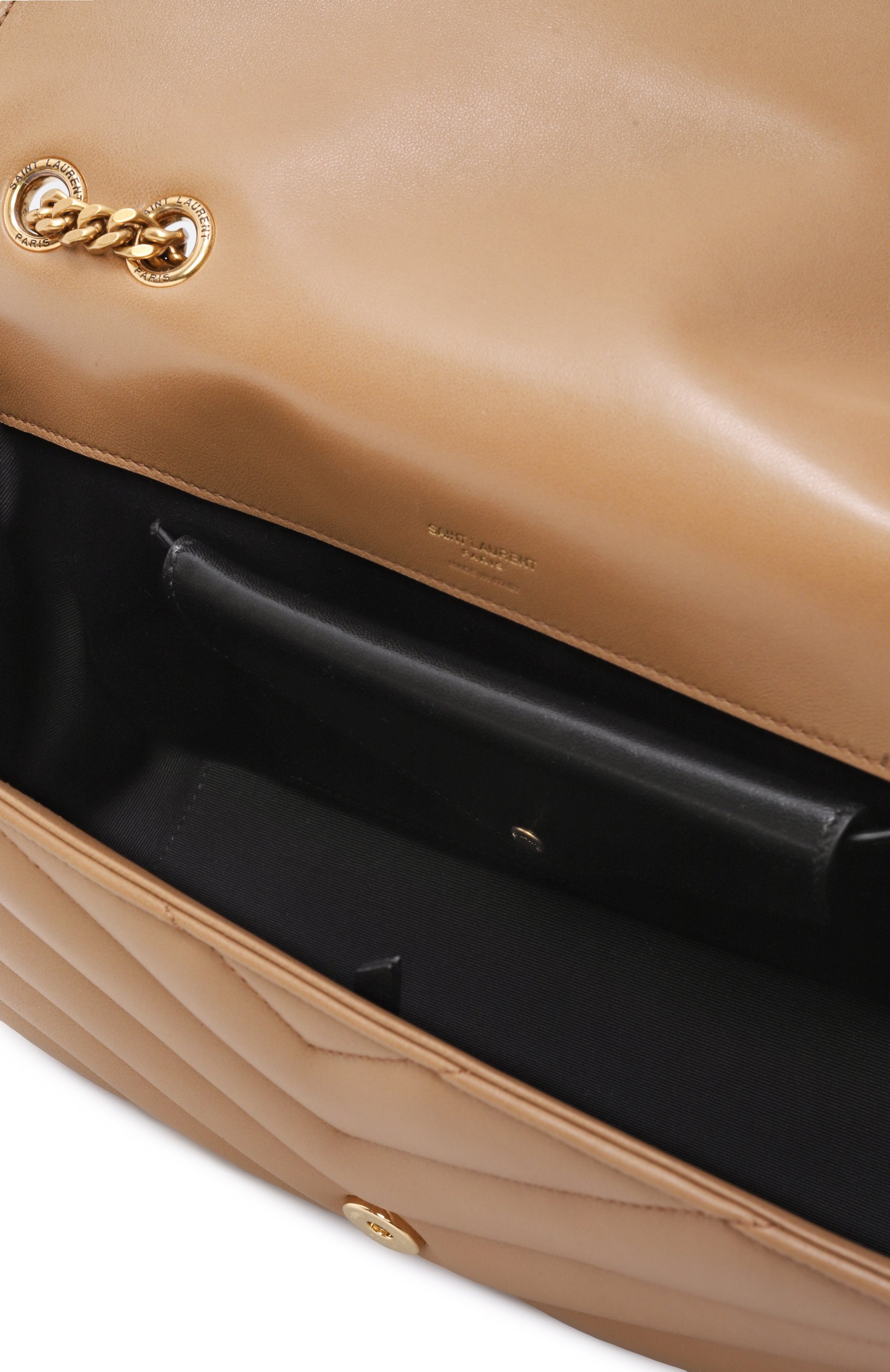 Сумка loulou medium SAINT LAURENT темно-бежевого цвета по цене 399500 руб., арт. 801439/AAEAX, фото 5 Сумка loulou medium SAINT LAURENT, арт. 801439/AAEAX, фото 5