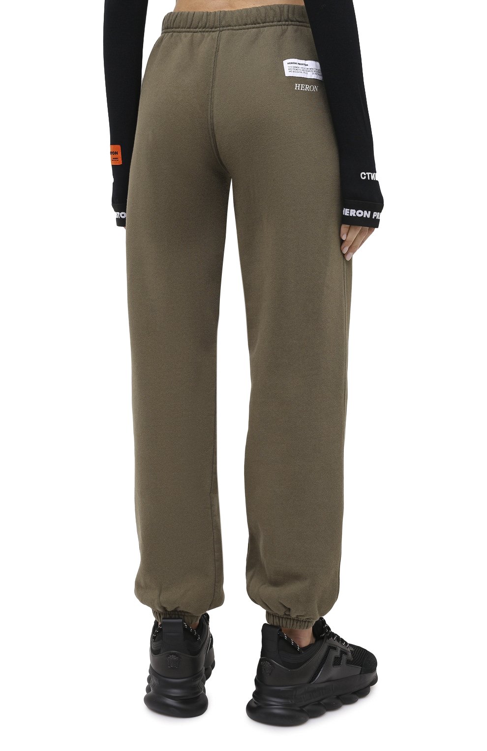Хлопковые джоггеры HERON PRESTON хаки цвета по цене 25700 руб., арт. HWCH003E20JER0025501, фото 4 Хлопковые джоггеры HERON PRESTON, арт. HWCH003E20JER0025501, фото 4