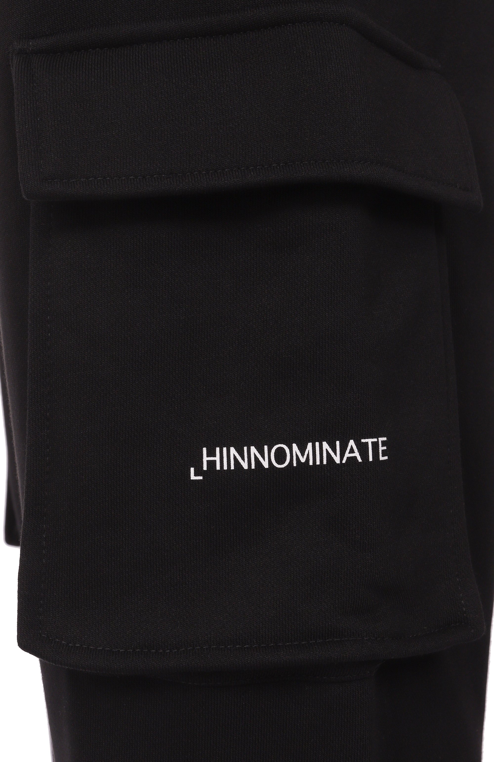 Хлопковые джоггеры HINNOMINATE черного цвета по цене 19000 руб., арт. HMABM01311, фото 6 Хлопковые джоггеры HINNOMINATE, арт. HMABM01311, фото 6
