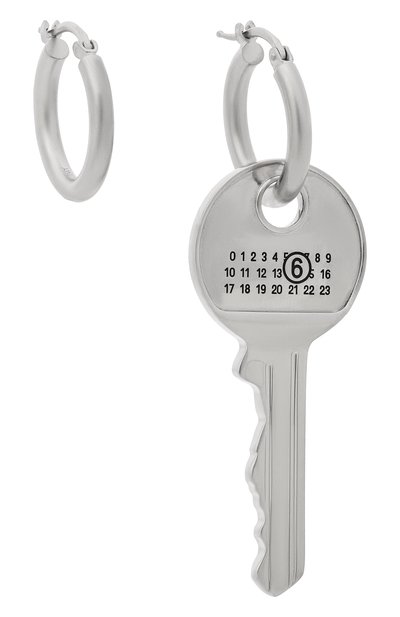 Серьги MM6 серебряного цвета по цене 49950 руб., арт. SM6VG0111/P7105, фото 3 Серьги MM6, арт. SM6VG0111/P7105, фото 3