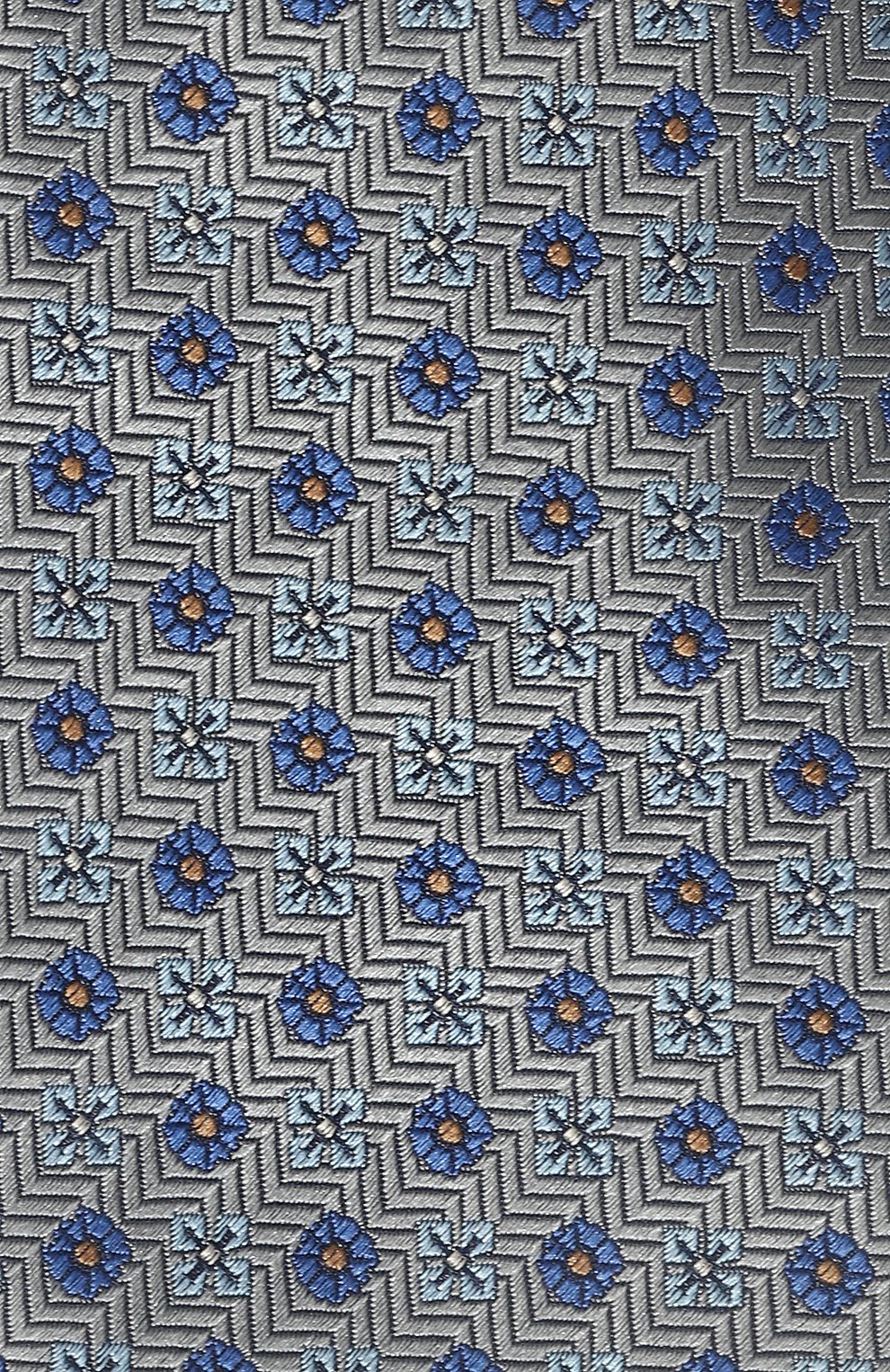 Шелковый галстук CANALI серого цвета по цене 16800 руб., арт. 18/HJ03988, фото 4 Шелковый галстук CANALI, арт. 18/HJ03988, фото 4