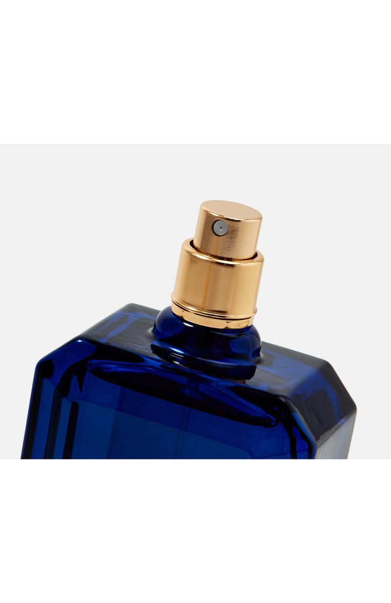 Парфюмерная вода patchouli de sumatra (100ml) CHOPARD бесцветного цвета, арт. 7640177363299 | Фото 4 (Региональные ограничения белый список (Axapta Mercury): Не проставлено; Нос: Не проставлено; Тип продукта - парфюмерия: Парфюмерная вода; Ограничения доставки: flammable)