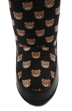 Детские утепленные сапоги MOSCHINO черного цвета, арт. 68937/PIUM.ID/SINT.NAPPA/36-41 | Фото 4 (Материал внешний: Текстиль; Материал внутренний: Текстиль; Материал сплава: Проставлено; Нос: Не проставлено; Девочки Кросс-КТ: Обувь-зимняя)