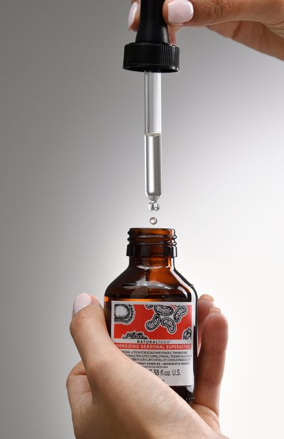 Энергетический сезонный суперактивный лосьон energizing (100ml) DAVINES бесцветного цвета по цене 12540 руб., арт. 71334, фото 3 Энергетический сезонный суперактивный лосьон energizing (100ml) DAVINES, арт. 71334, фото 3