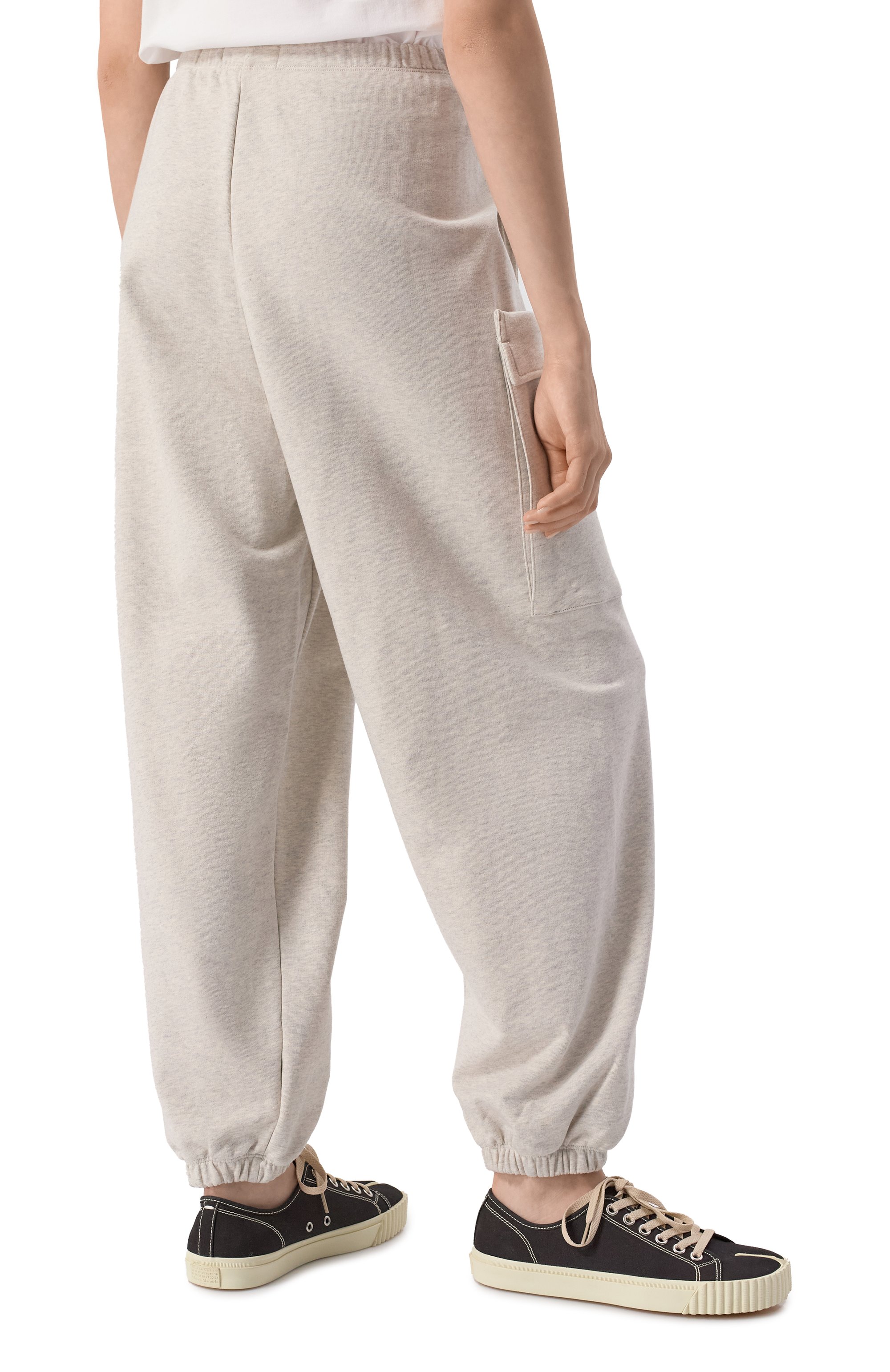 Хлопковые джоггеры REPLAY светло-серого цвета по цене 22500 руб., арт. W8155 .000.23812, фото 4 Хлопковые джоггеры REPLAY, арт. W8155 .000.23812, фото 4