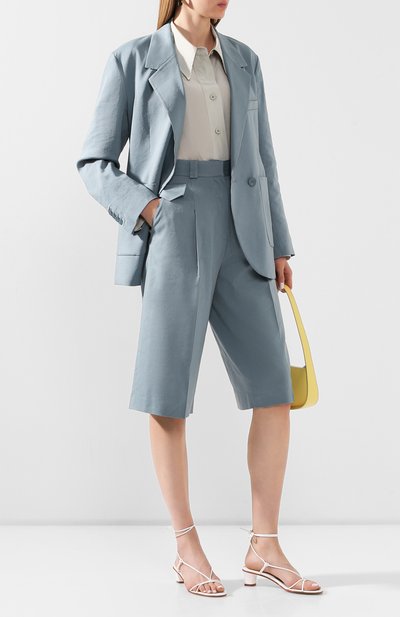 Шорты LOW CLASSIC голубого цвета по цене 24350 руб., арт. L0W20SS_PT05BG, фото 2 Шорты LOW CLASSIC, арт. L0W20SS_PT05BG, фото 2