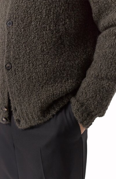 Кардиган из кашемира и шелка MVST хаки цвета по цене 241000 руб., арт. M25.1MM.K006, фото 5 Кардиган из кашемира и шелка MVST, арт. M25.1MM.K006, фото 5