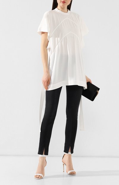 Блузка из вискозы GIVENCHY белого цвета по цене 92950 руб., арт. BW60HA120H, фото 2 Блузка из вискозы GIVENCHY, арт. BW60HA120H, фото 2