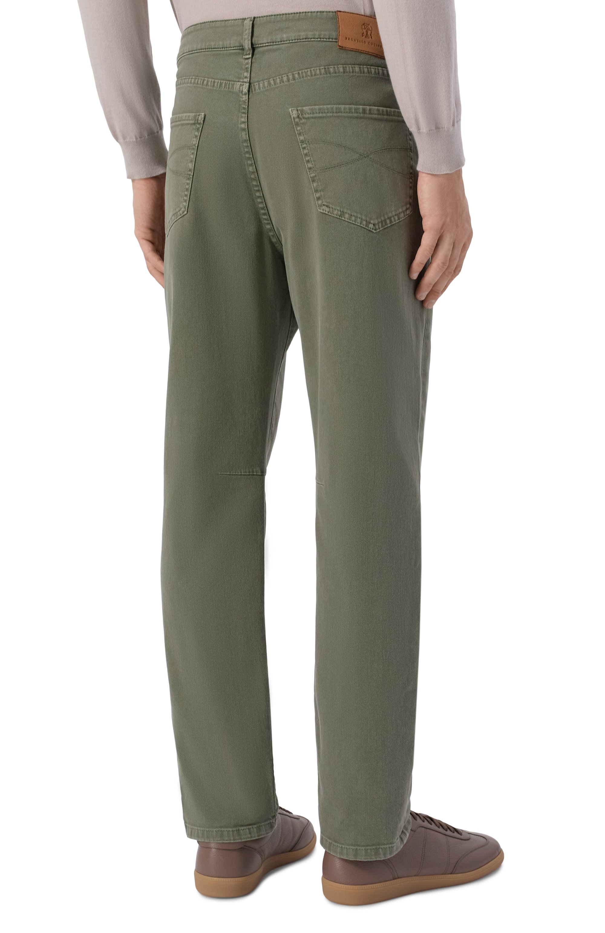 Джинсы leisure fit BRUNELLO CUCINELLI хаки цвета по цене 105500 руб., арт. M277PX1290, фото 4 Джинсы leisure fit BRUNELLO CUCINELLI, арт. M277PX1290, фото 4