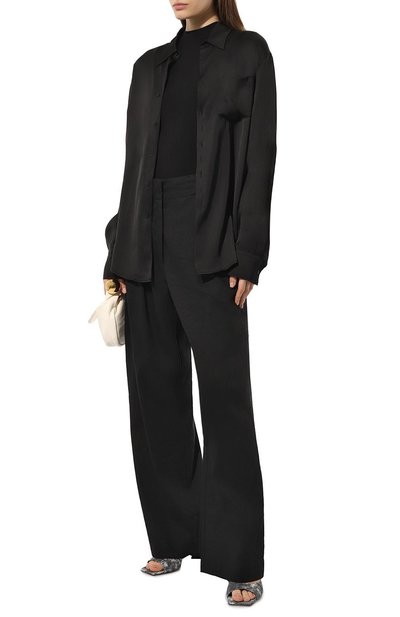 Хлопковый лонгслив BALENCIAGA черного цвета по цене 79950 руб., арт. 773269/TPV08, фото 2 Хлопковый лонгслив BALENCIAGA, арт. 773269/TPV08, фото 2