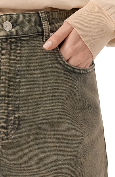 Джинсовые шорты M05CH1NO JEANS хаки цвета по цене 26050 руб., арт. A0330/3218, фото 5 Джинсовые шорты M05CH1NO JEANS, арт. A0330/3218, фото 5