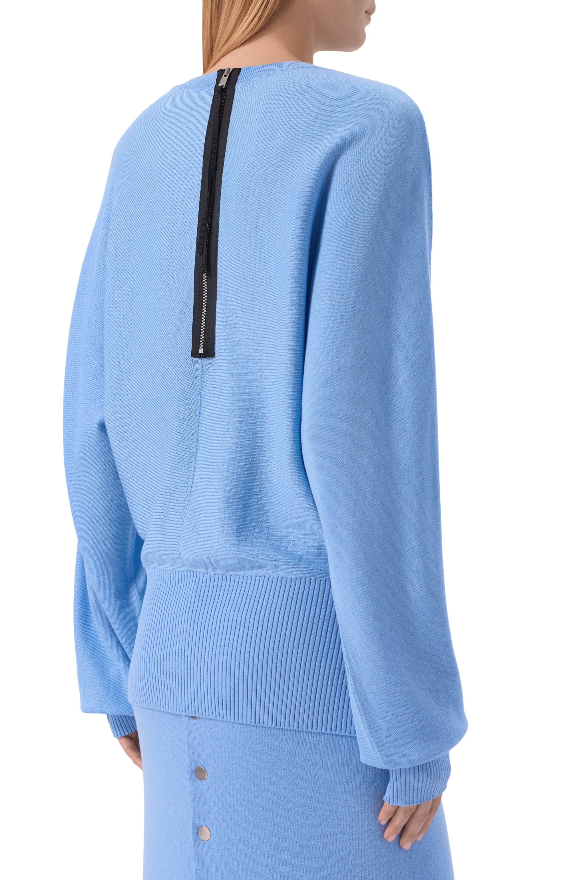 Шерстяной пуловер LANVIN голубого цвета по цене 225000 руб., арт. RW-P00054-K107-E26, фото 4 Шерстяной пуловер LANVIN, арт. RW-P00054-K107-E26, фото 4