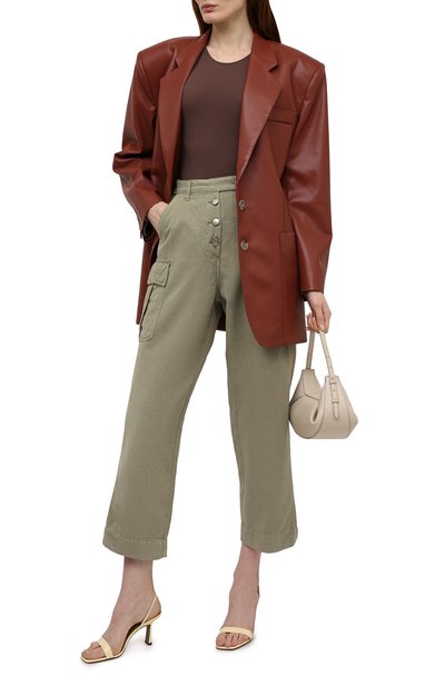 Хлопковые брюки TWO WOMEN IN THE WORLD хаки цвета по цене 27830 руб., арт. A12CT3 Alva, фото 2 Хлопковые брюки TWO WOMEN IN THE WORLD, арт. A12CT3 Alva, фото 2