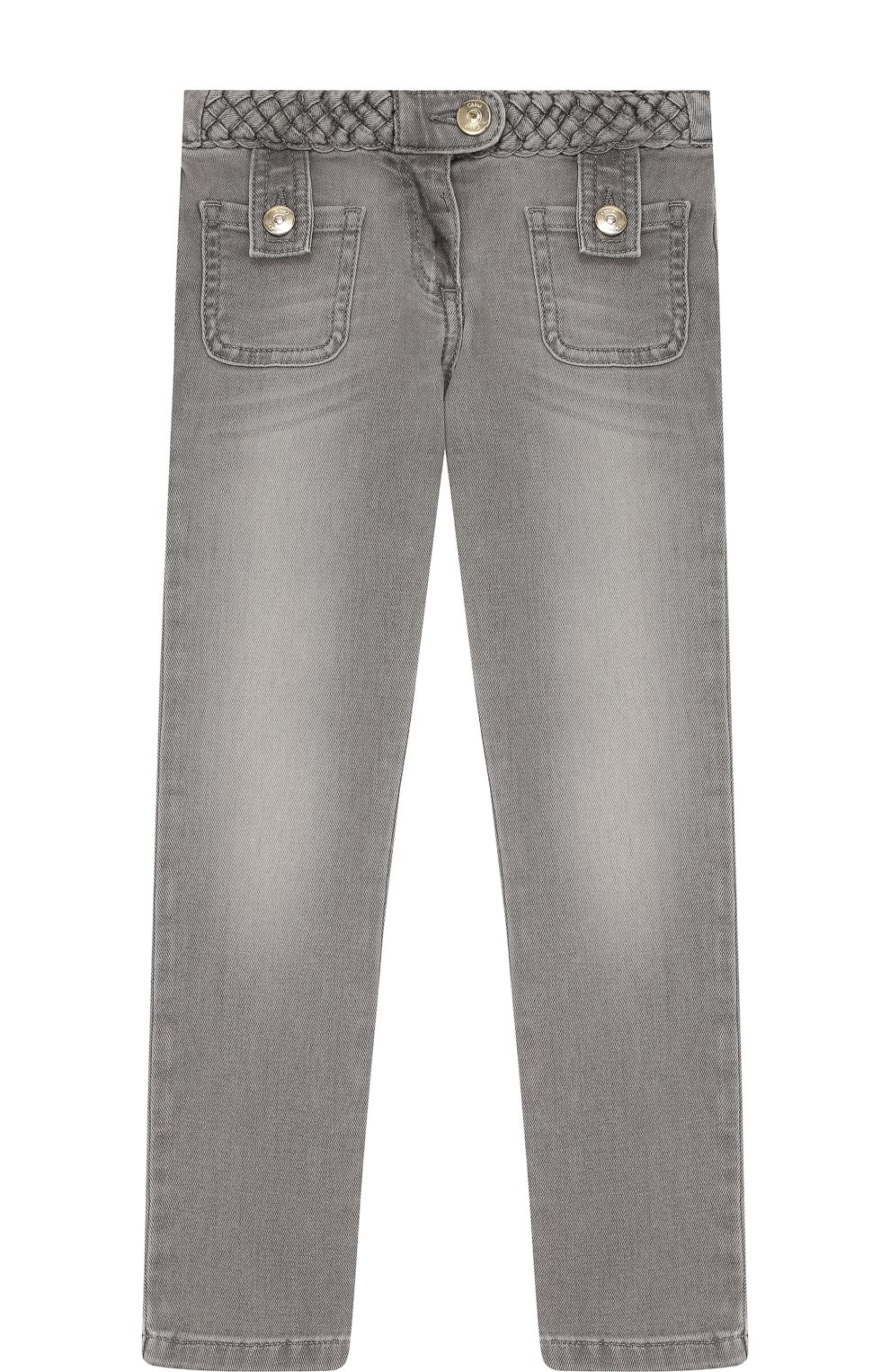 Джинсы прямого кроя с плетеной вставкой на поясе CHLOÉ серого цвета по цене 15550 руб., арт. C14522/6A-12A, фото 1 Джинсы прямого кроя с плетеной вставкой на поясе CHLOÉ, арт. C14522/6A-12A, фото 1