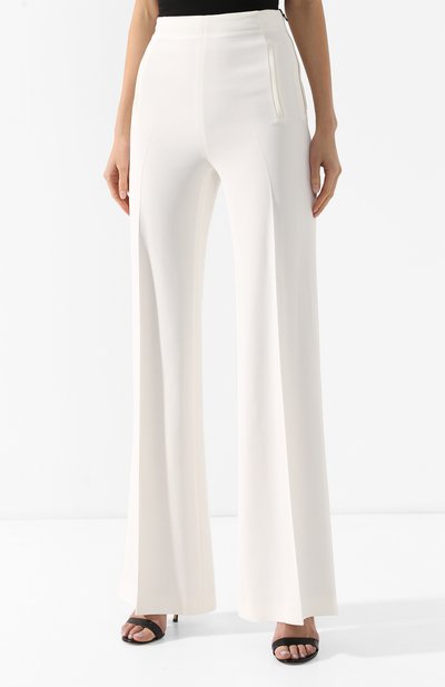 Расклешенные брюки ROLAND MOURET белого цвета по цене 61750 руб., арт. PS19/S5125/F2241, фото 3 Расклешенные брюки ROLAND MOURET, арт. PS19/S5125/F2241, фото 3