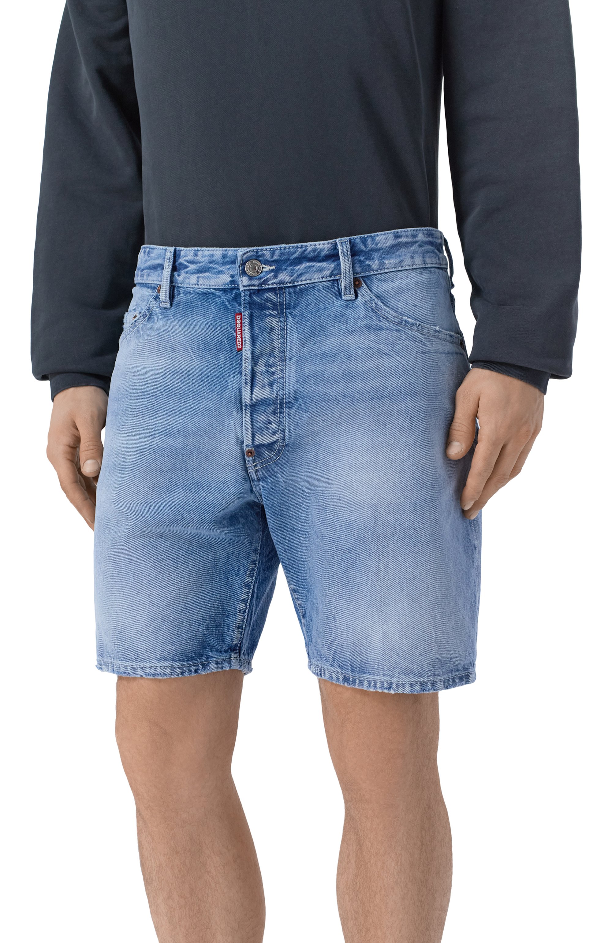 Джинсовые шорты DSQUARED2 голубого цвета по цене 47200 руб., арт. S74MU0991/S30839, фото 3 Джинсовые шорты DSQUARED2, арт. S74MU0991/S30839, фото 3