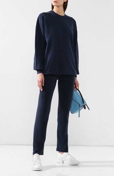 Хлопковый свитшот ACNE STUDIOS темно-синего цвета по цене 17450 руб., арт. AI0007, фото 2 Хлопковый свитшот ACNE STUDIOS, арт. AI0007, фото 2
