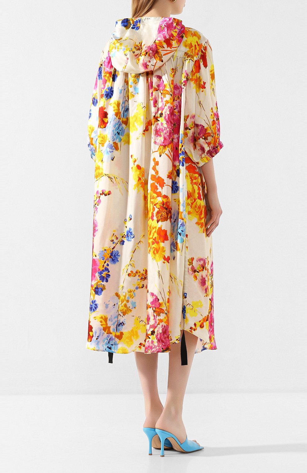 Платье из вискозы DRIES VAN NOTEN кремового цвета по цене 99500 руб., арт. 201-11082-9404, фото 4 Платье из вискозы DRIES VAN NOTEN, арт. 201-11082-9404, фото 4