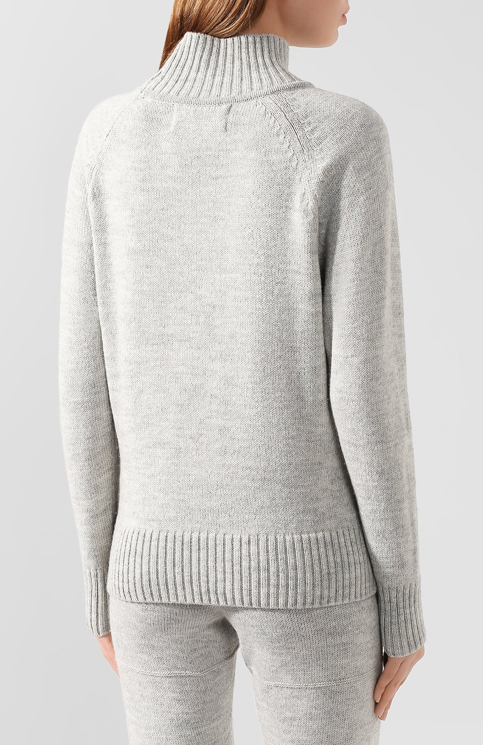 Костюм SEVEN LAB серого цвета по цене 24780 руб., арт. KN SS19-3 white grey, фото 3 Костюм SEVEN LAB, арт. KN SS19-3 white grey, фото 3