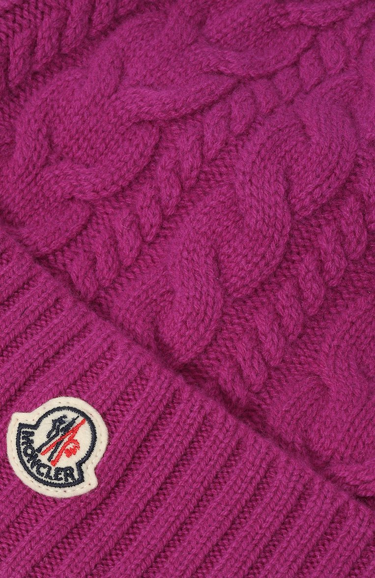 Женская шерстяная шапка MONCLER сиреневого цвета, арт. 9Z703-00-A9328 | Фото 4 (Материал сплава: Проставлено; Материал: Шерсть, Текстиль, Кашемир; Нос: Не проставлено)