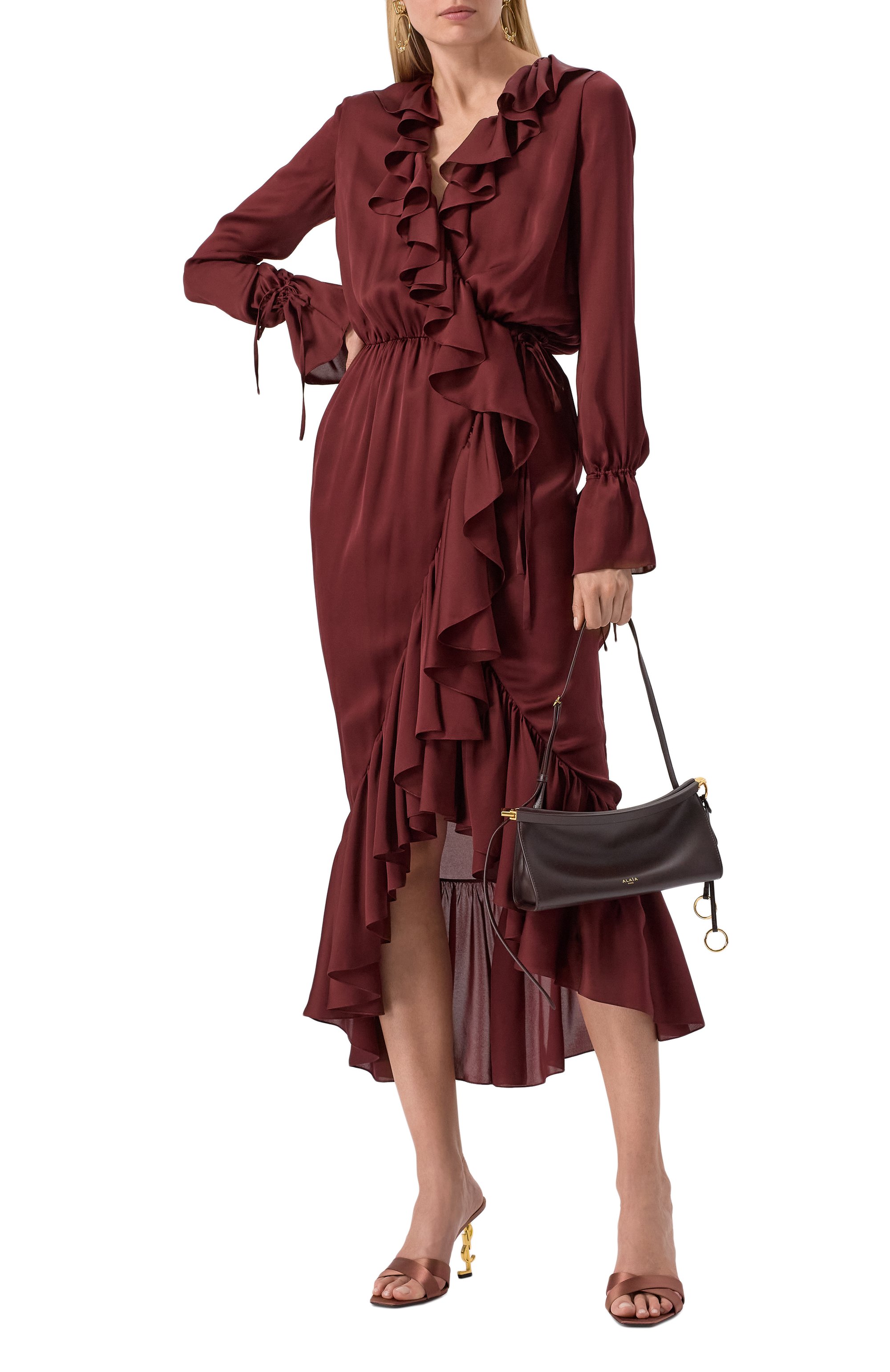 Сумка le click east-west small ALAIA темно-коричневого цвета по цене 249000 руб., арт. AA1S01426CA332, фото 7 Сумка le click east-west small ALAIA, арт. AA1S01426CA332, фото 7