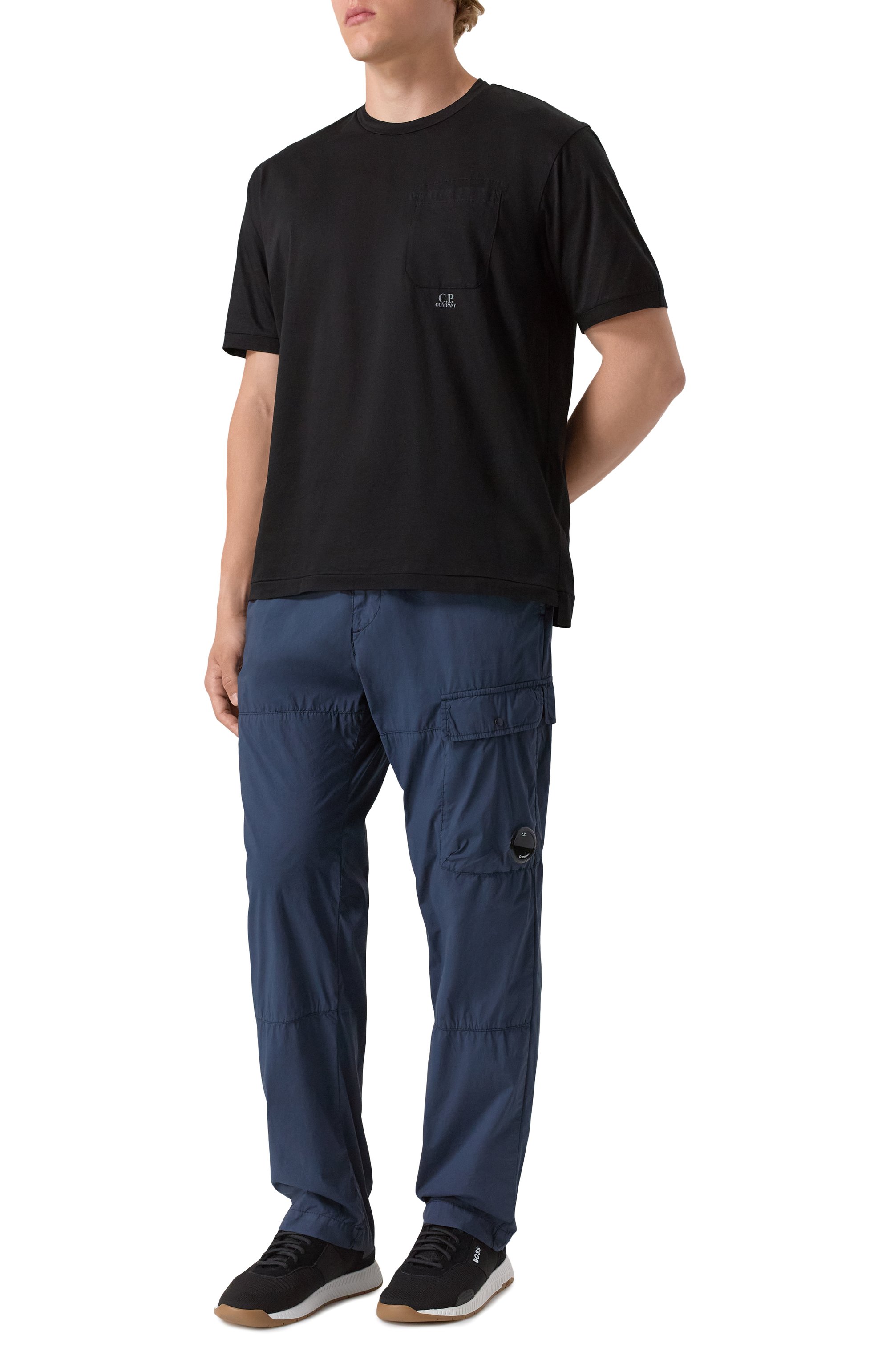 Хлопковые брюки C.P. COMPANY темно-синего цвета по цене 39950 руб., арт. 18CMPA093A006439G, фото 2 Хлопковые брюки C.P. COMPANY, арт. 18CMPA093A006439G, фото 2