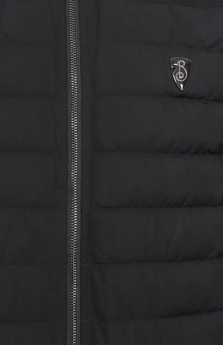 Мужская пуховая куртка BURBERRY черного цвета, арт. 8100915 | Фото 6 (Материал подклада: Синтетический материал; Рукава: Длинные; Материал внешний: Синтетический материал; Длина (верхняя одежда): Короткие; Кросс-КТ: Куртка, Утепленные; Мужское Кросс-КТ: утепленные куртки, Подстежка; Стили: Кэжуэл; Автоматизация ТО: Проставлено; Автоматизация состава: Проставлено; Материал утеплителя: Пух и перо)