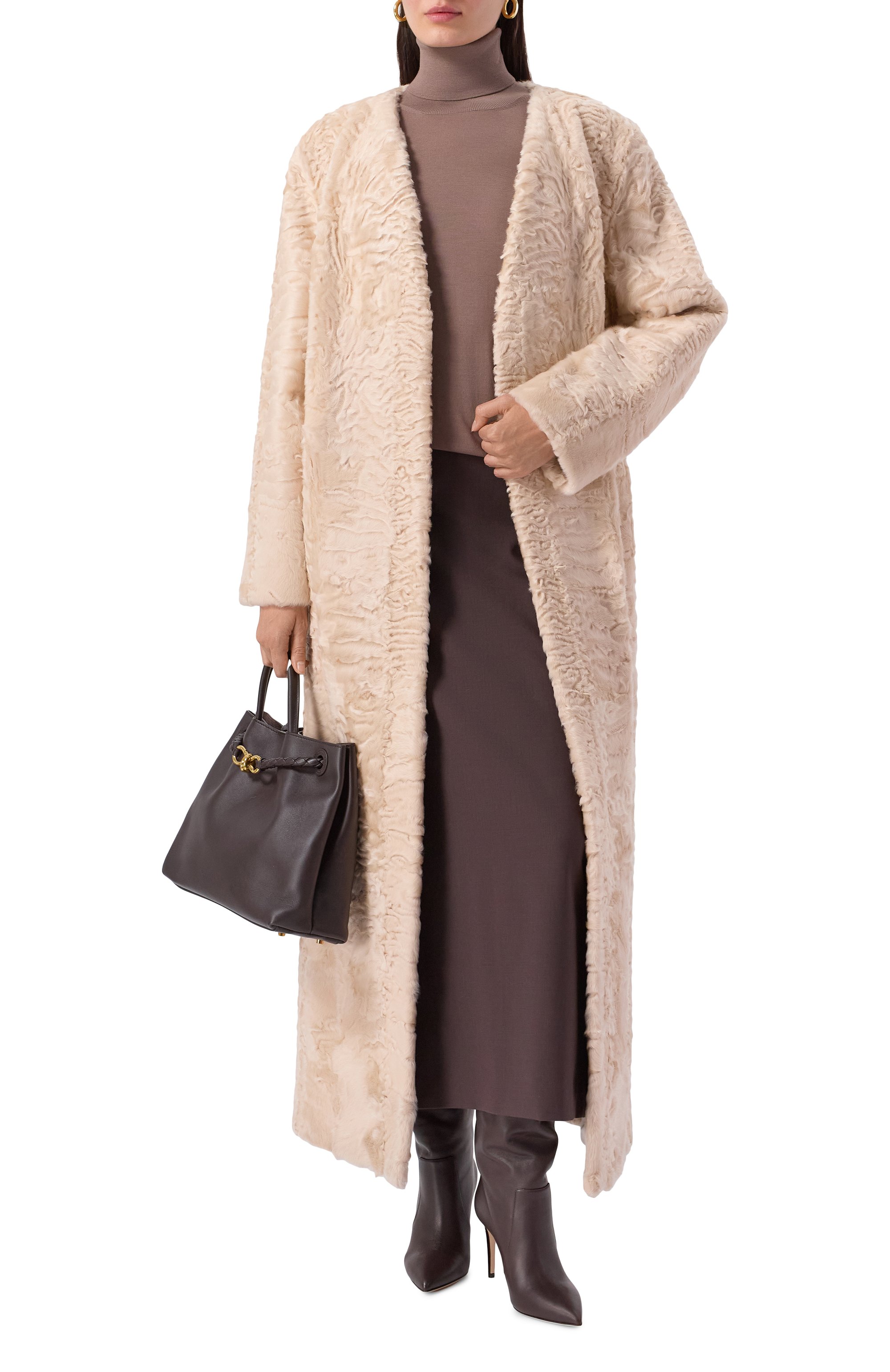 Шуба из свакары РУССКИЙ МЕХ, арт. 102 H, фото 2