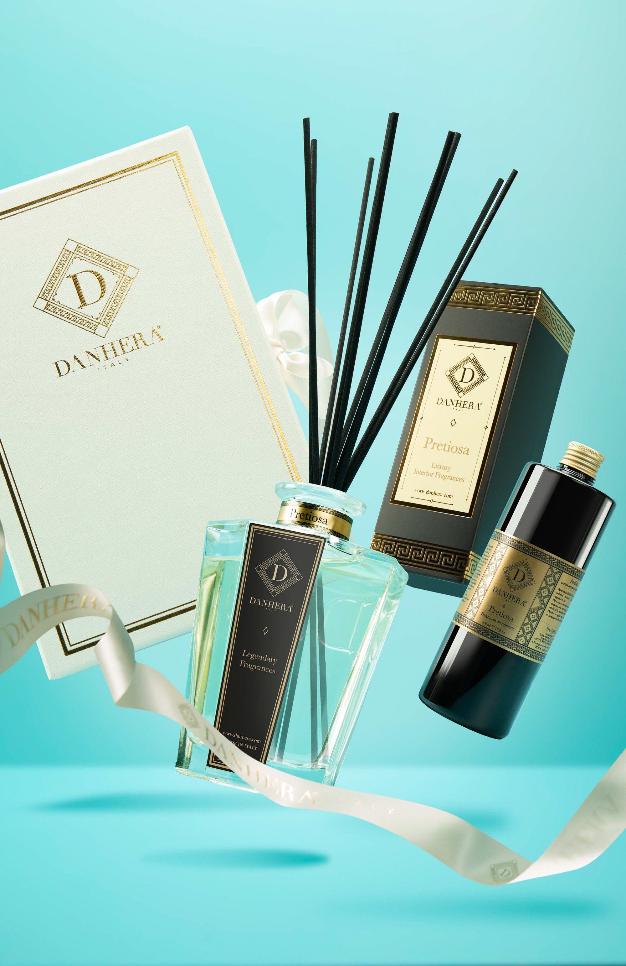 Подарочный набор pretiosa диффузор + наполнитель рефил (250+500ml) DANHERA ITALY бесцветного цвета по цене 27600 руб., арт. DANHLIF2/PRET, фото 2 Подарочный набор pretiosa диффузор + наполнитель рефил (250+500ml) DANHERA ITALY, арт. DANHLIF2/PRET, фото 2