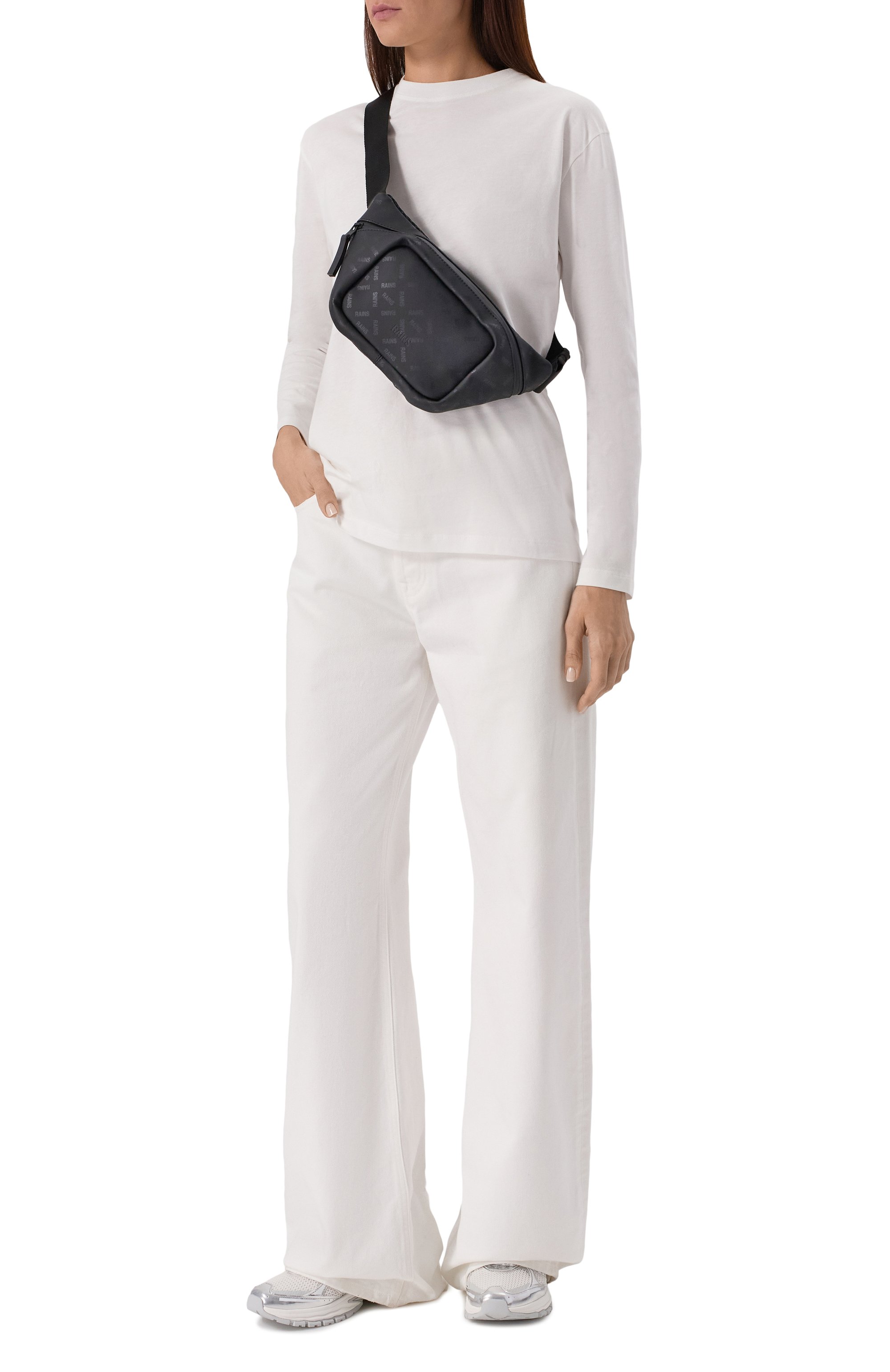 Поясная сумка RAINS черного цвета по цене 8380 руб., арт. RA14730, фото 9 Поясная сумка RAINS, арт. RA14730, фото 9