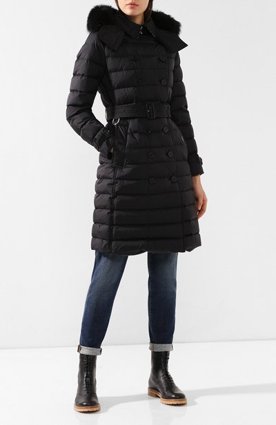 Пуховик с капюшоном BURBERRY черного цвета по цене 191500 руб., арт. 8003844, фото 2 Пуховик с капюшоном BURBERRY, арт. 8003844, фото 2