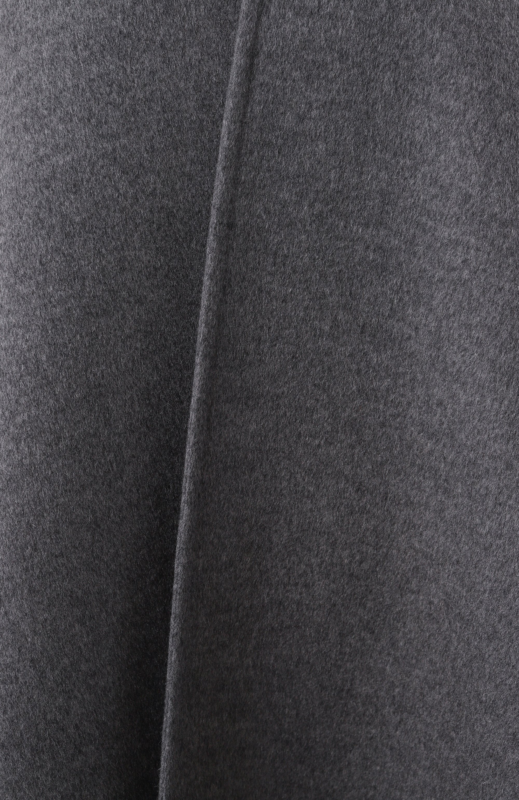 Пончо из шерсти и кашемира VALENTINO серого цвета по цене 539500 руб., арт. 5B3CG4728MA, фото 6 Пончо из шерсти и кашемира VALENTINO, арт. 5B3CG4728MA, фото 6