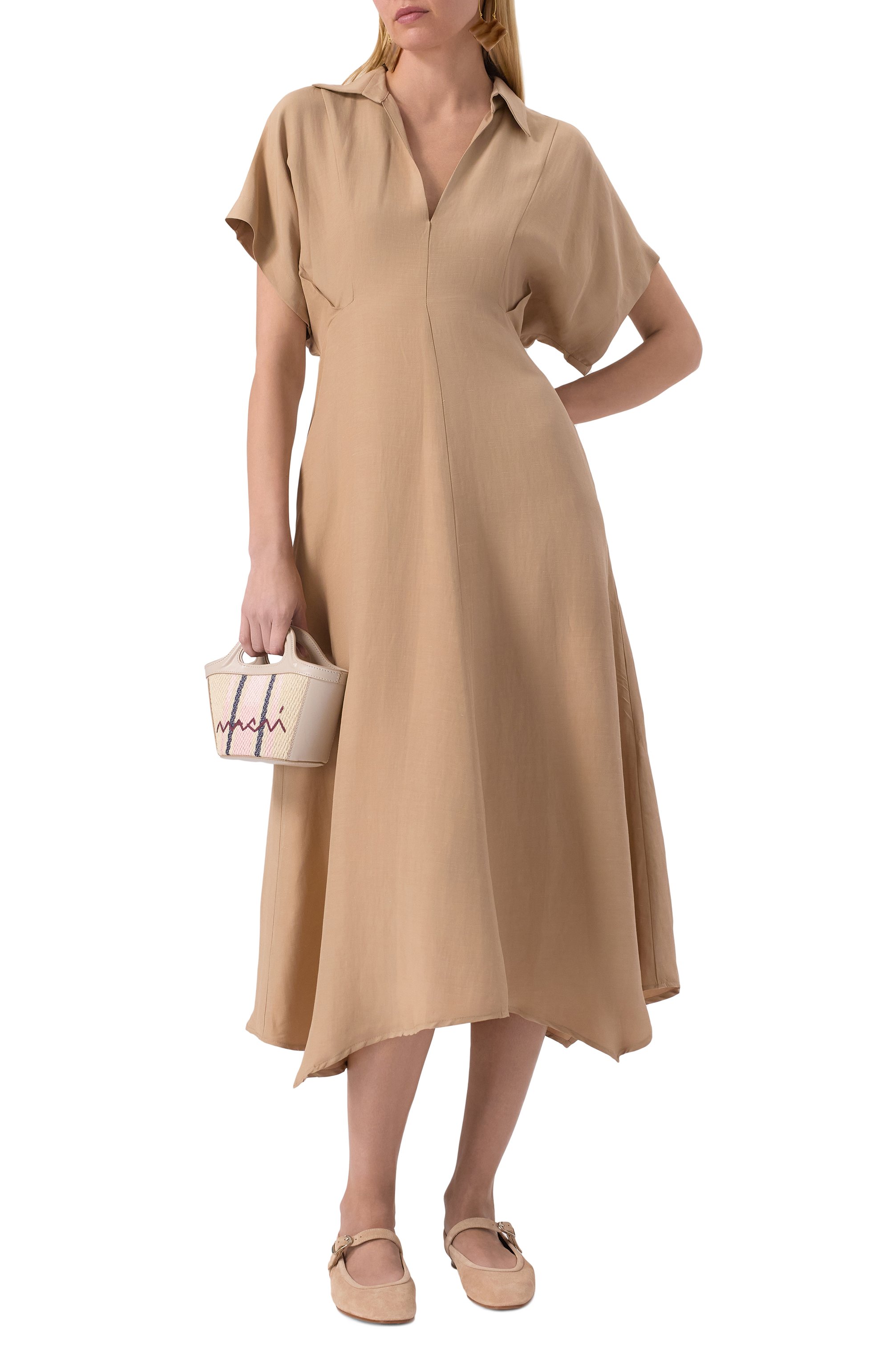 Платье из вискозы и льна BEATRICE .B бежевого цвета по цене 39100 руб., арт. 25FE6440FEDRA, фото 2 Платье из вискозы и льна BEATRICE .B, арт. 25FE6440FEDRA, фото 2