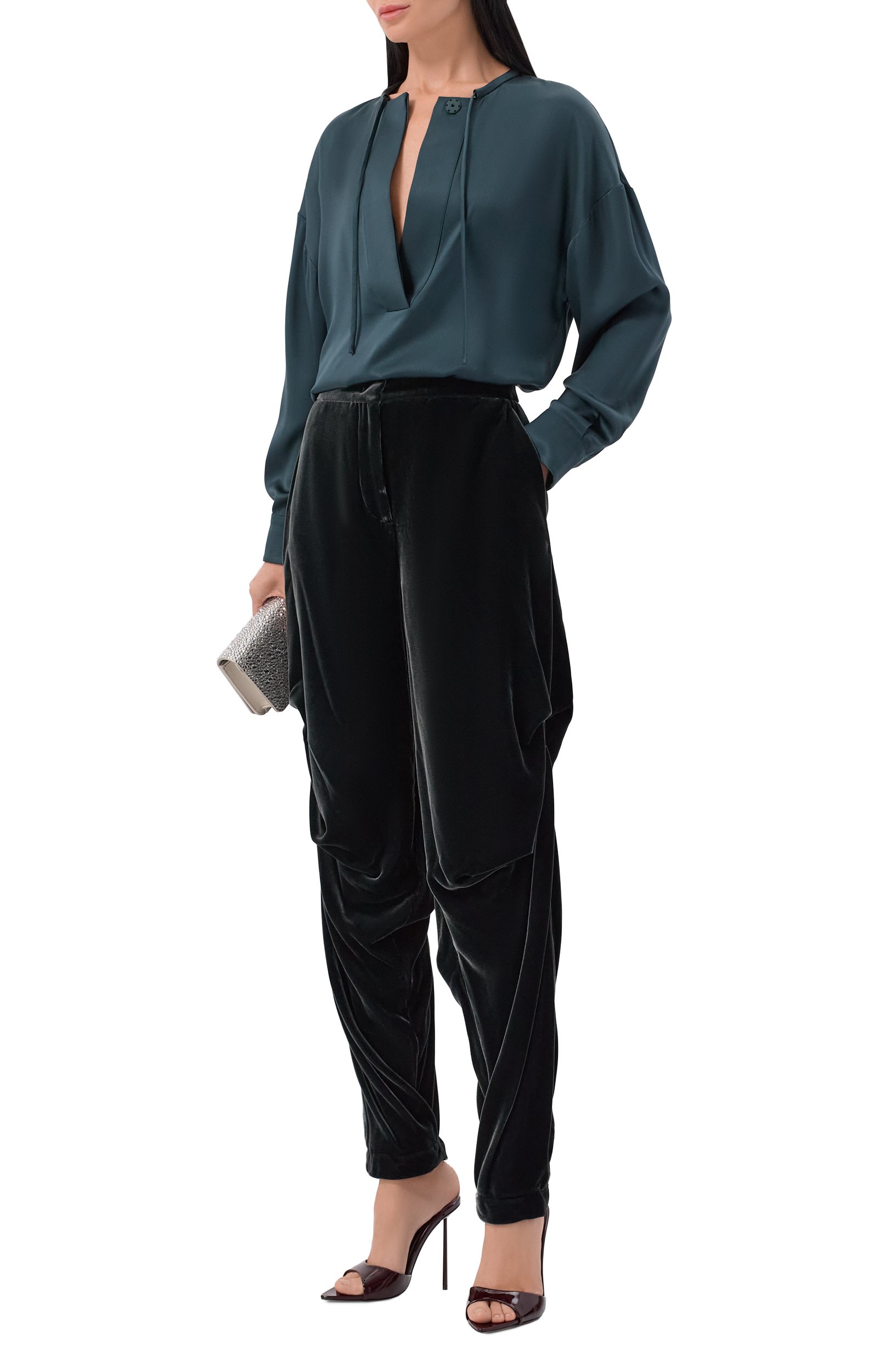 Бархатные брюки GIORGIO ARMANI темно-серого цвета по цене 399500 руб., арт. GW003535/TE10831, фото 2 Бархатные брюки GIORGIO ARMANI, арт. GW003535/TE10831, фото 2