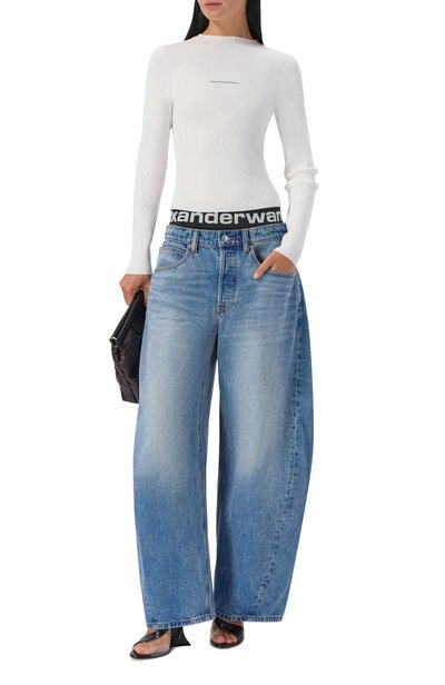 Джинсы ALEXANDER WANG голубого цвета по цене 89950 руб., арт. 4DC3264300, фото 2 Джинсы ALEXANDER WANG, арт. 4DC3264300, фото 2