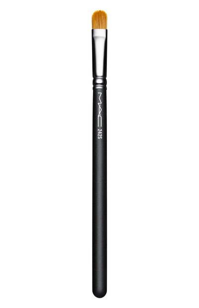 Женская кисть косметическая 242s shade brush MAC, арт. S7HT-01