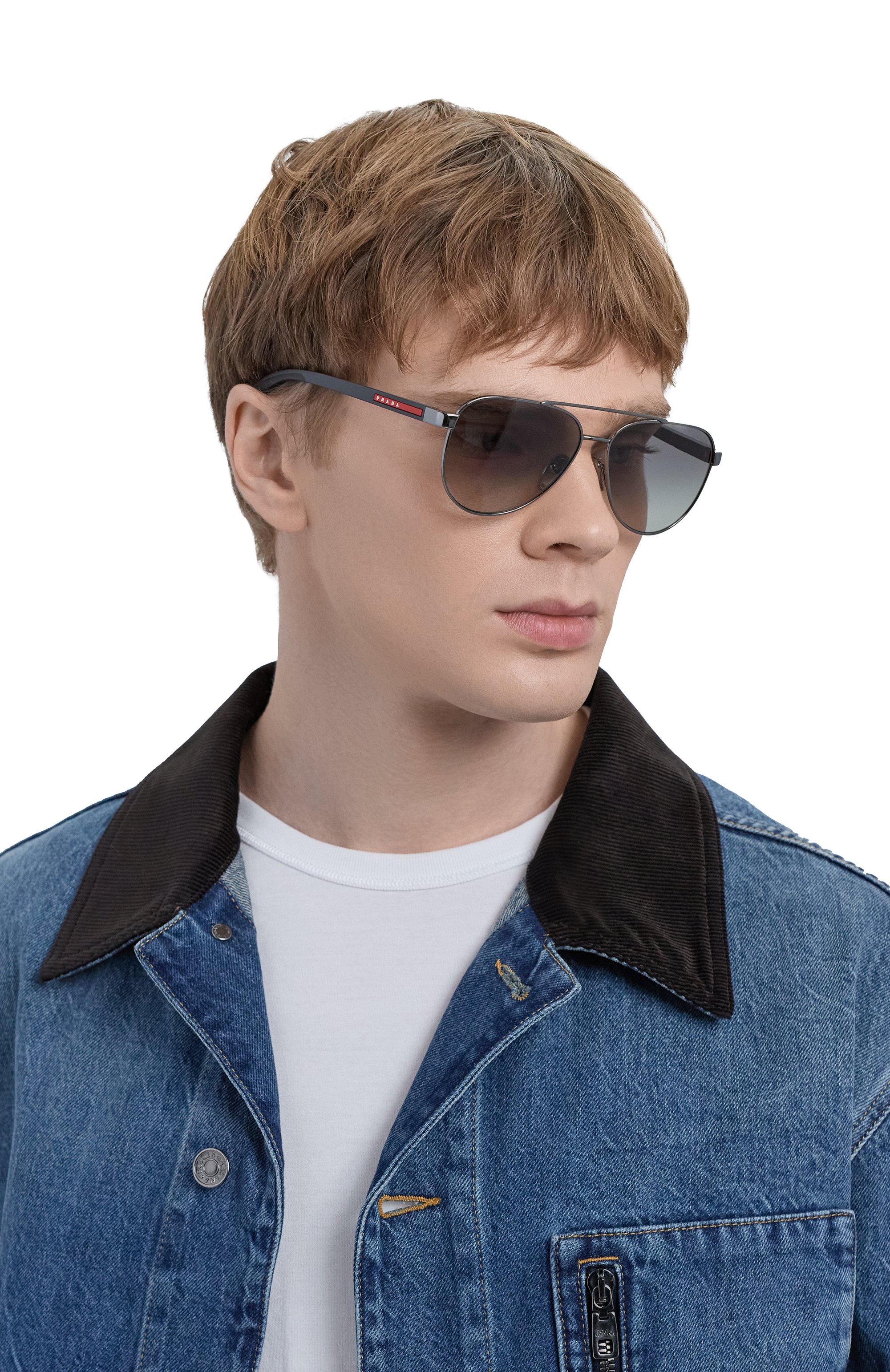 Солнцезащитные очки PRADA LINEA ROSSA серого цвета по цене 49950 руб., арт. PSA52S-5AV3M1, фото 2 Солнцезащитные очки PRADA LINEA ROSSA, арт. PSA52S-5AV3M1, фото 2