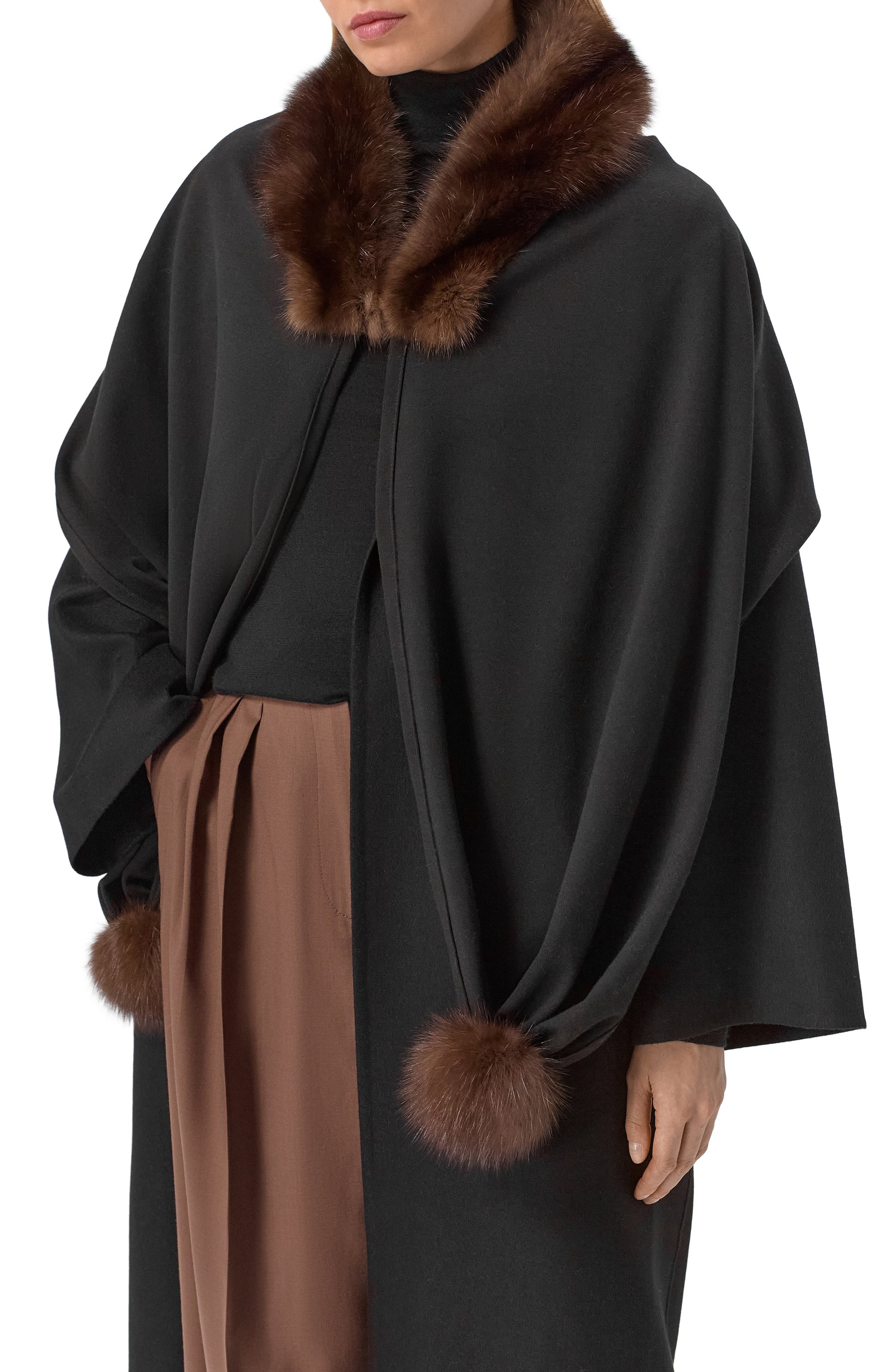 Шерстяная шаль с мехом соболя VICTORIA KUSENKOVA, арт. 199303504548, фото 2