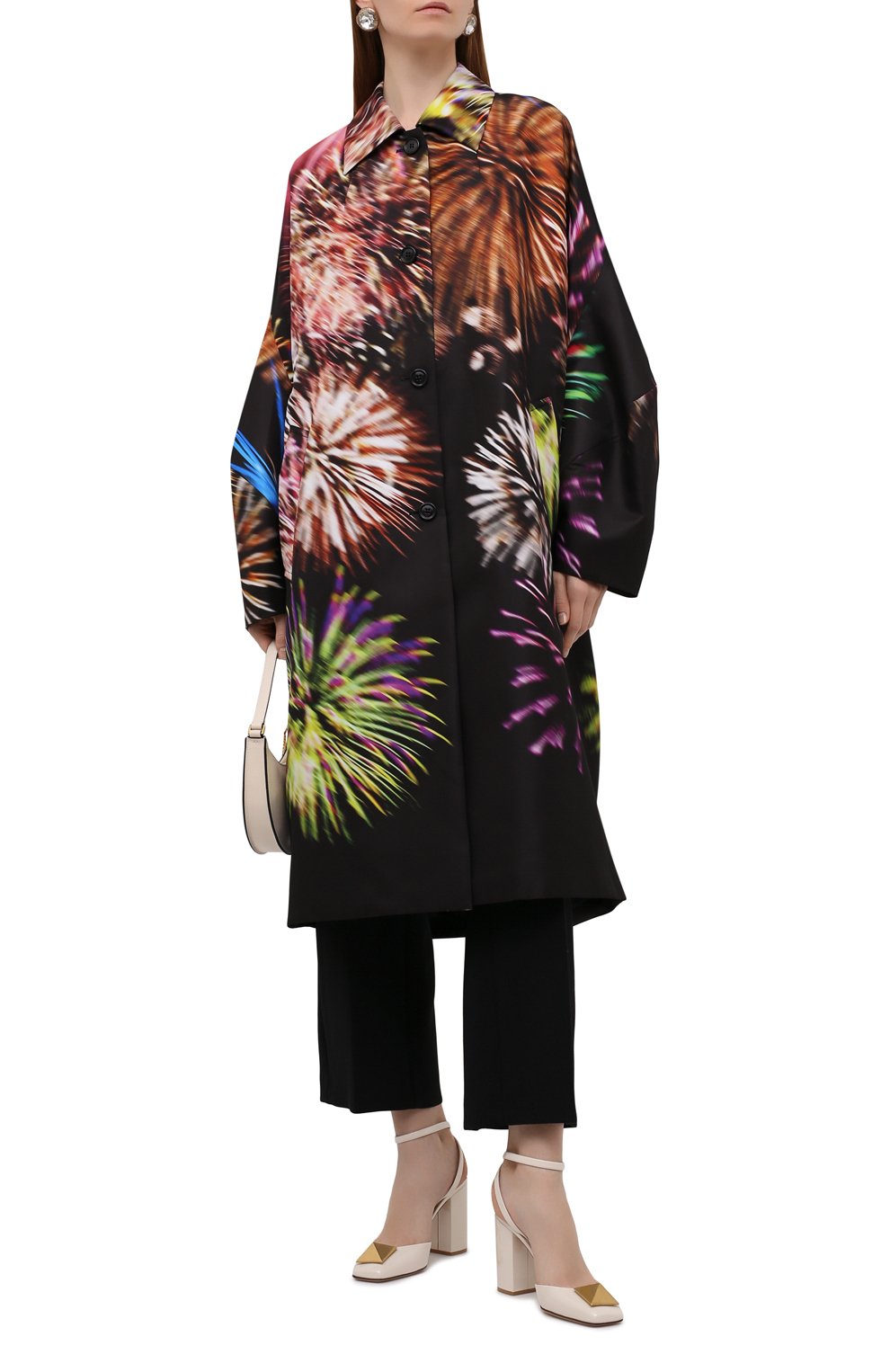 Кожаные туфли one stud VALENTINO кремового цвета по цене 94600 руб., арт. XW2S0DT4/LAF, фото 2 Кожаные туфли one stud VALENTINO, арт. XW2S0DT4/LAF, фото 2