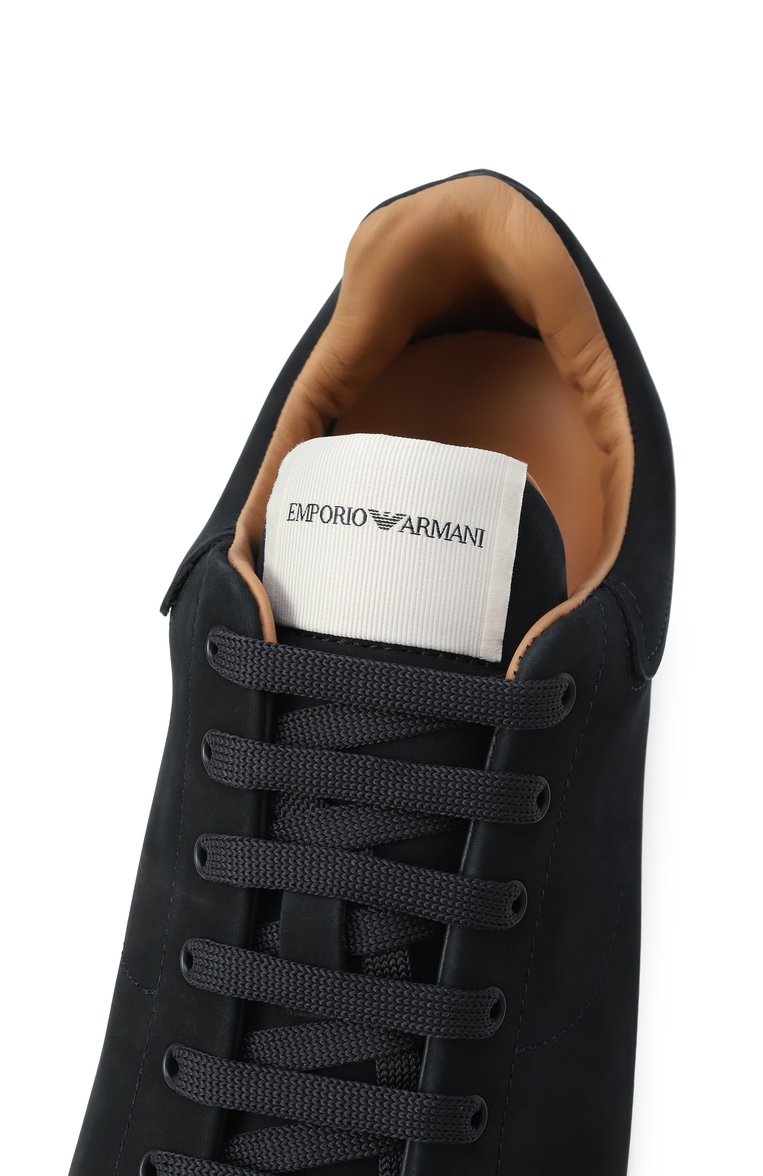 Мужские кеды из нубука EMPORIO ARMANI темно-синего цвета, арт. X4X264/XF570 | Фото 7 (Драгоценные камни: Проставлено; Материал сплава: Проставлено; Подошва: Массивная; Материал внутренний: Натуральная кожа; Материал утеплителя: Без утеплителя; Стили: Классический; Материал внешний: Натуральная кожа; Кросс-КТ: Низкие)