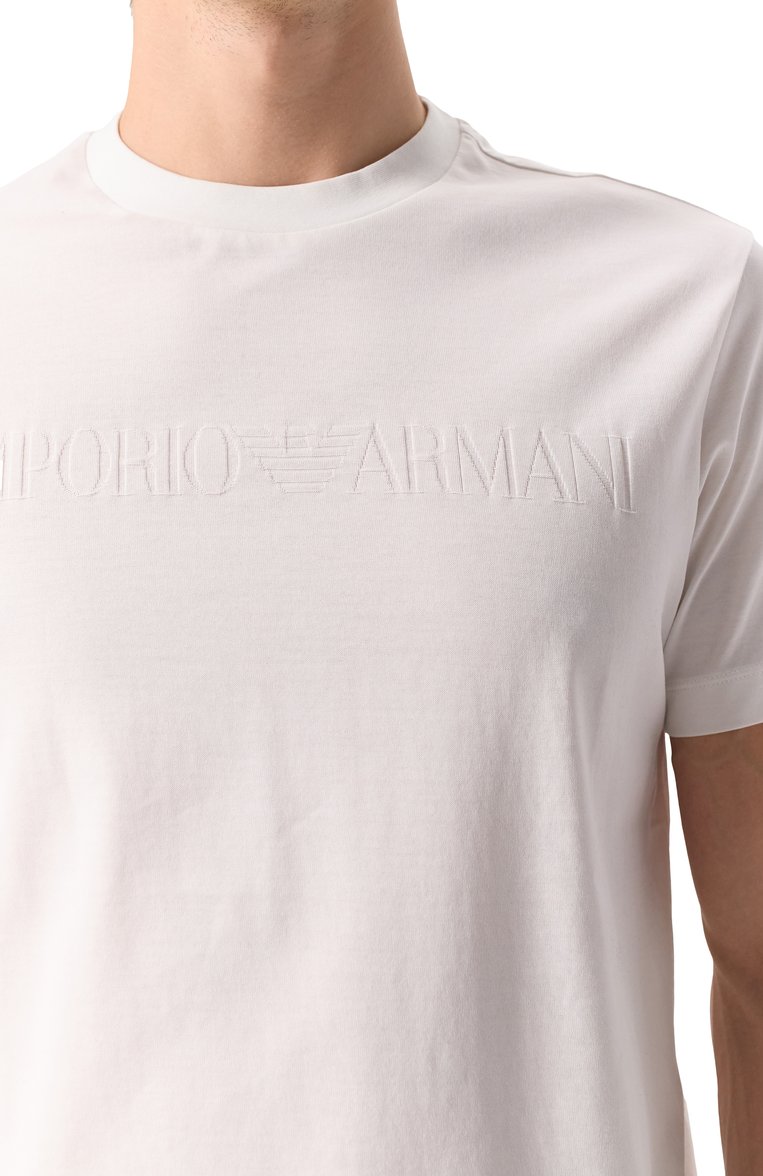 Мужская хлопковая футболка EMPORIO ARMANI белого цвета, арт. 8N1TD2/1JGYZ | Фото 5 (Рукава: Короткие; Длина (для топов): Стандартные; Материал внешний: Хлопок; Принт: Без принта; Стили: Кэжуэл; Драгоценные камни: Проставлено; Материал сплава: Проставлено; Кросс-КТ: Джерси; Мужское Кросс-КТ: Футболка-одежда)