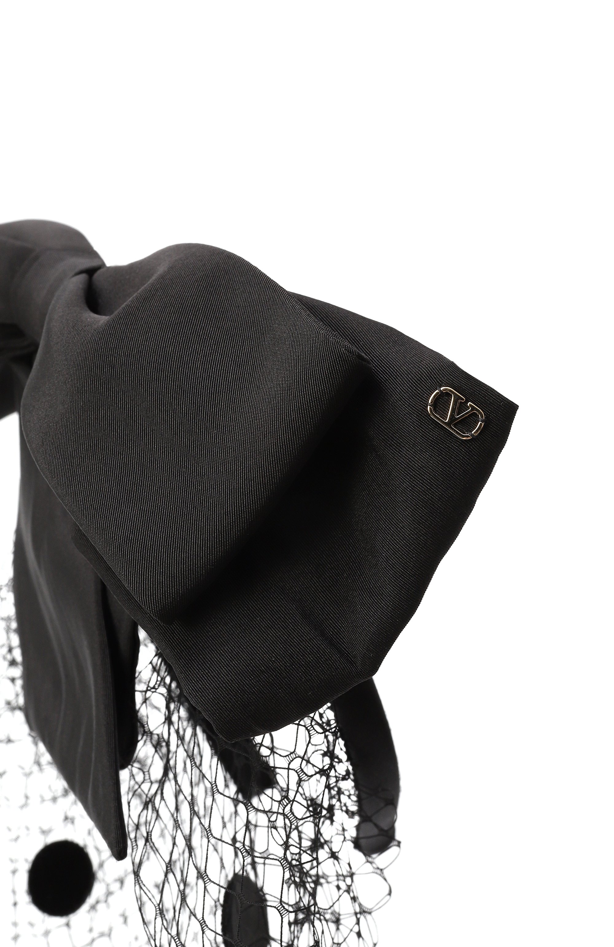 Ободок для волос VALENTINO черного цвета по цене 87150 руб., арт. 6W0HI01E/UZF, фото 4 Ободок для волос VALENTINO, арт. 6W0HI01E/UZF, фото 4