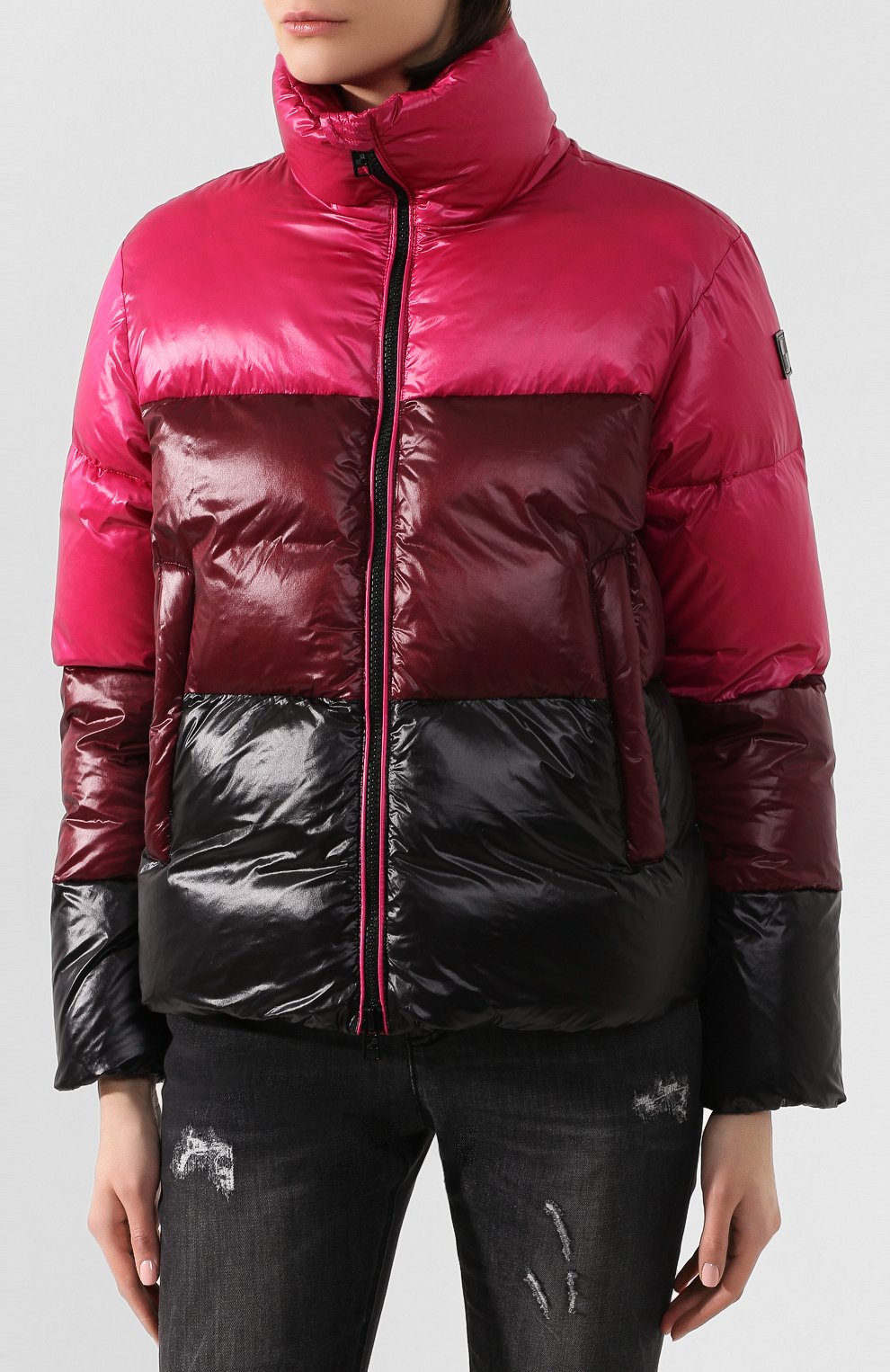 Пуховик WOOLRICH разноцветного цвета по цене 49950 руб., арт. WWCPS2841/UT1702, фото 3 Пуховик WOOLRICH, арт. WWCPS2841/UT1702, фото 3